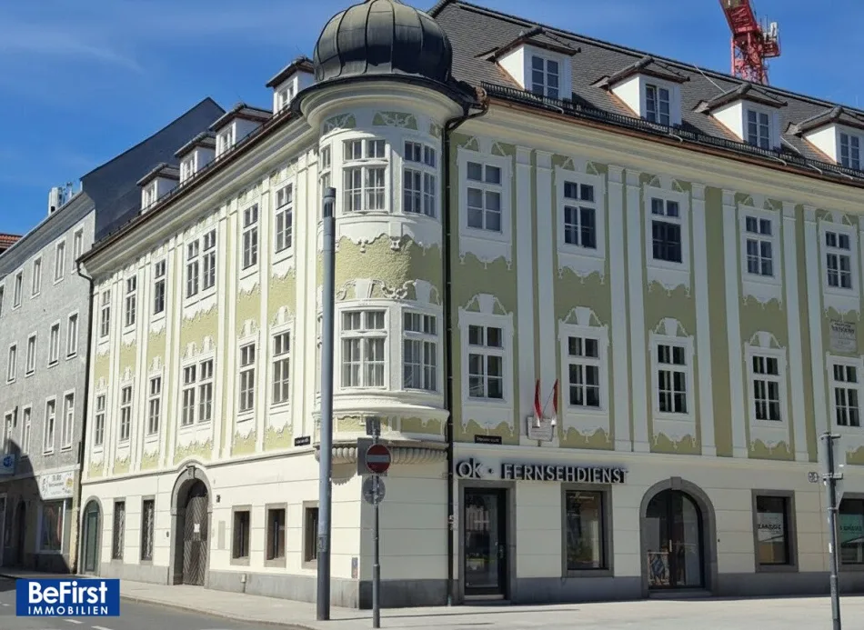 Erstbezug: Phantastischer Bürofläche im DG eines prachtvollen Barockhaus/ bester Lage (Büro/Longevity/Kanzlei) - Titelbild