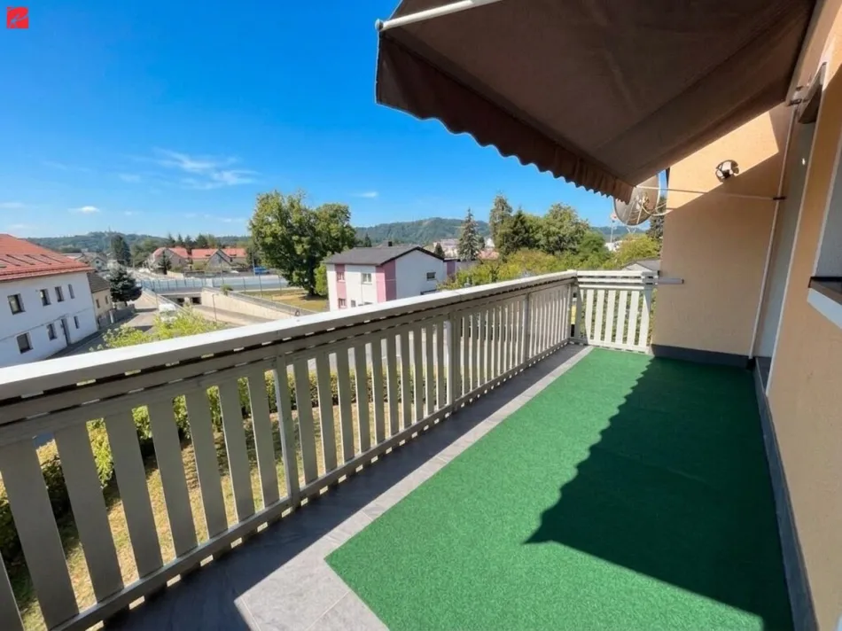 Vermieteter Wohntraum für Paare mit sonnigem Balkon - Titelbild