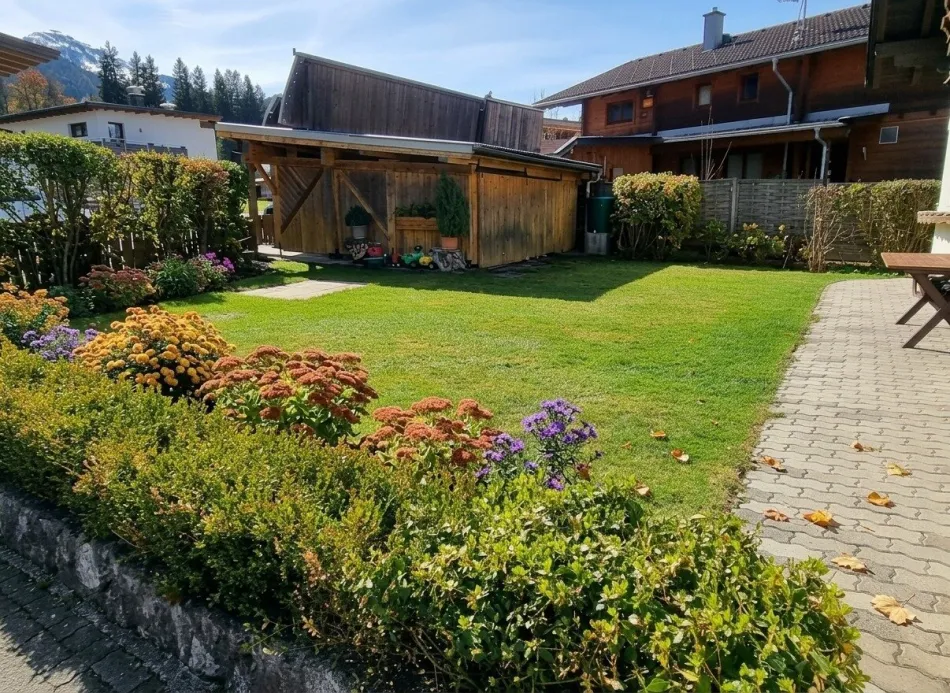 Gepflegtes leistbares Familienhaus mit seitlichem Kaiserblick - Bild