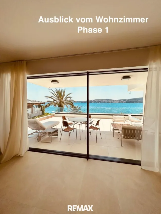 Traumhafte Ferienwohnung direkt am Meer bei Trogir / Kroatien: Erstbezug mit Pool und 75 m² Terrasse! - Bild