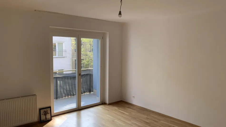 Nächst Schönbrunn, Ruhige 3-Zimmerwohnung mit Loggia und schöner Küche - Titelbild