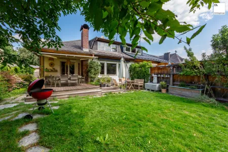 Stilvolle Doppelhaushälfte mit Garten-Idylle in Leopoldskron