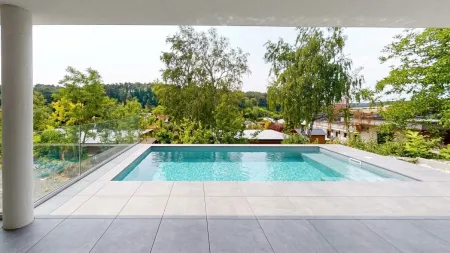 Pool nach Fertigstellung