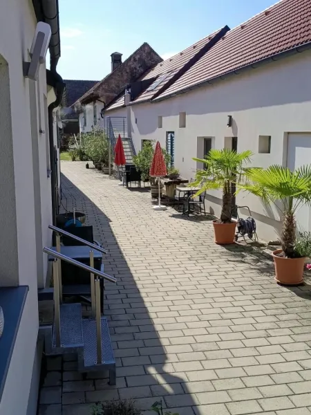 Streckenhof Eingang Wohnung