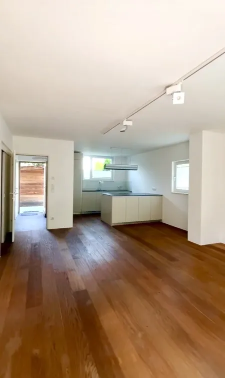 Modernes Wohndesign am Fuße des Untersbergs: Ihr exklusives Refugium in Fürstenbrunn - Bild