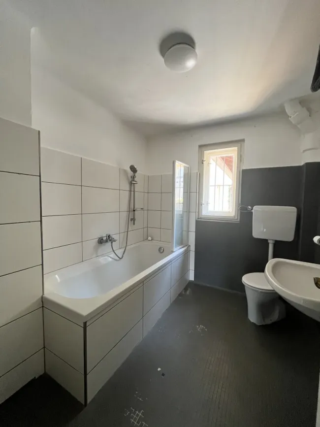 Lage, Lage, Aussicht! Schaffen Sie sich Ihr Traumhaus in bester Nachbarschaft - Bild