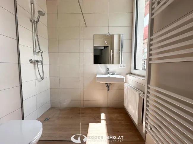 Generalsanierte Starterwohnungen / Mitarbeiterwohnungen im Zentrum von Bad Gastein zu verkaufen - Titelbild