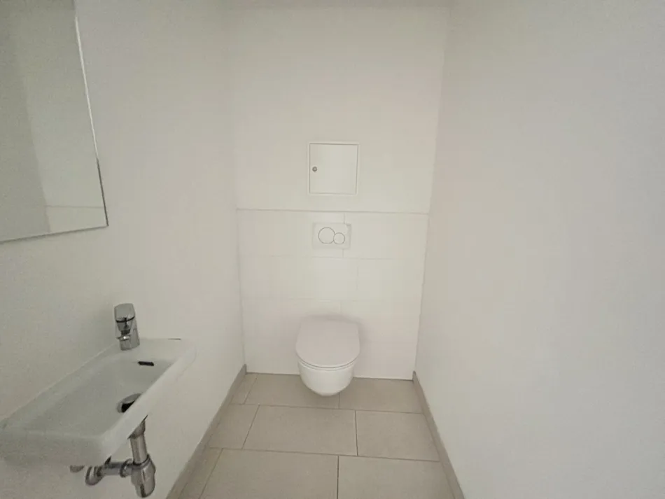 südseitige 2-Zimmer Wohnung im 8.OG (Dachterrasse, Co-Working Bereich & Gym inklusive) - Bild