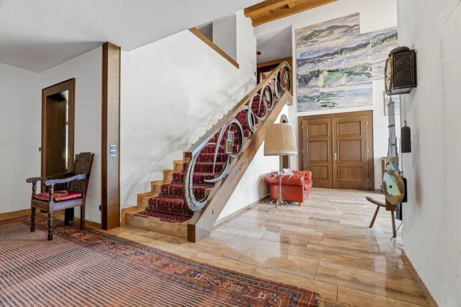 Exklusive Villa mit privatem Wellness- und Indoor-Poolbereich auf parkähnlichem Grundstück in Lustenau - Bild