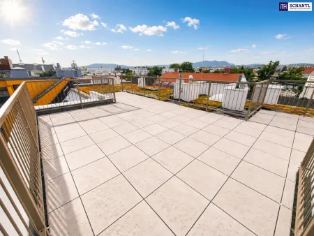 Raum. Ruhe. Rooftop. Selten am Markt - 5-Zimmer-Penthouse mit großzügiger Dachterrasse in Ruhelage! Erdwärme + Garagenplätze + Energieeffizient Wohnen!