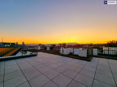 Raum. Ruhe. Rooftop. Selten am Markt - 5-Zimmer-Penthouse mit großzügiger Dachterrasse in Ruhelage! Erdwärme + Garagenplätze + Energieeffizient Wohnen!
