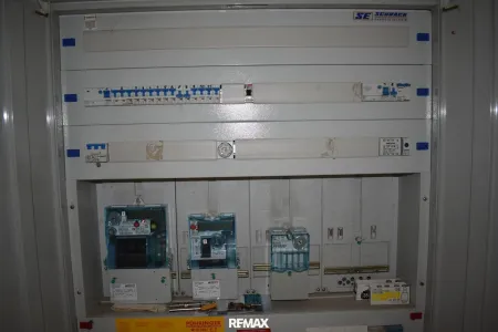 Elektrik neu