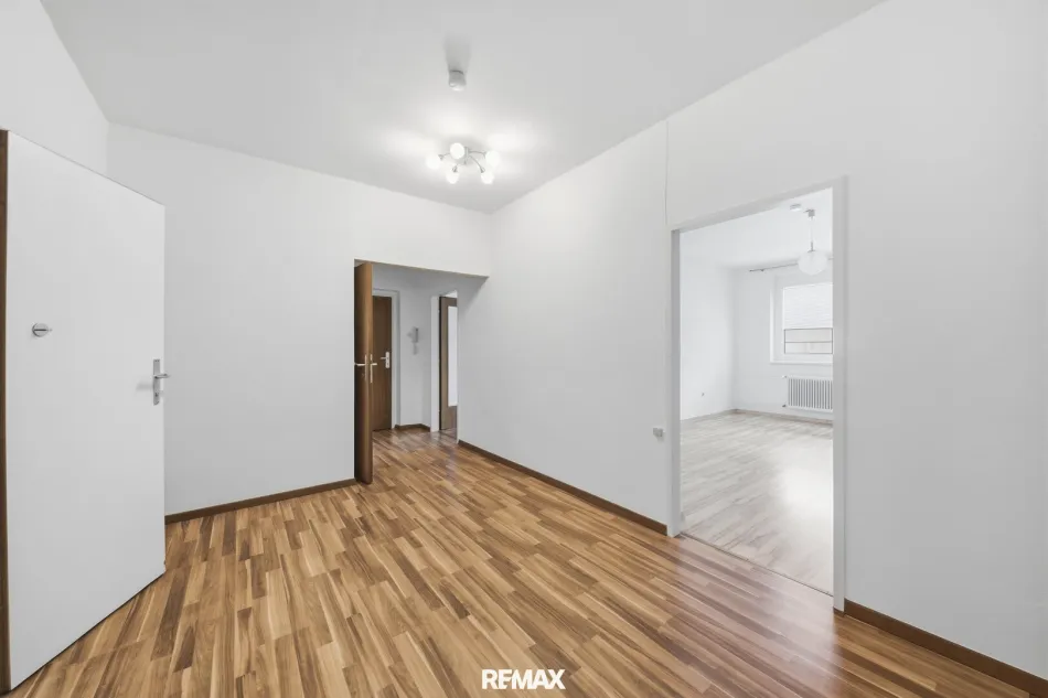 Großzügige 3-Zimmer-Wohnung mit Loggia in familienfreudnlicher Lage von Krems an der Donau - Titelbild