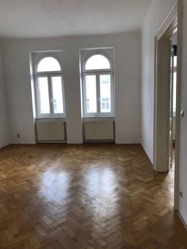 Klassische 2 1/2-Zimmer Altbaumiete Nähe Naschmarkt! - Bild