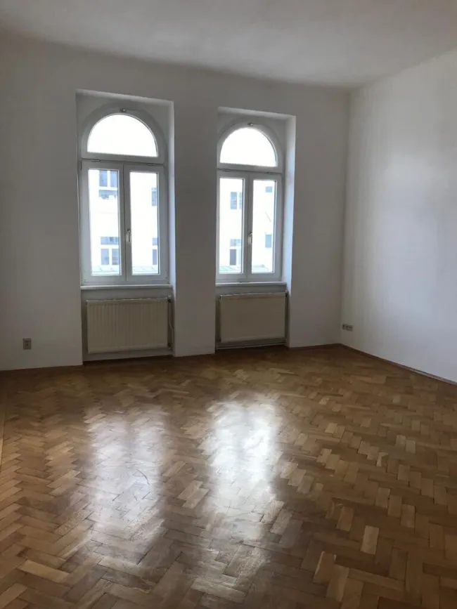 Klassische 2 1/2-Zimmer Altbaumiete Nähe Naschmarkt! - Bild