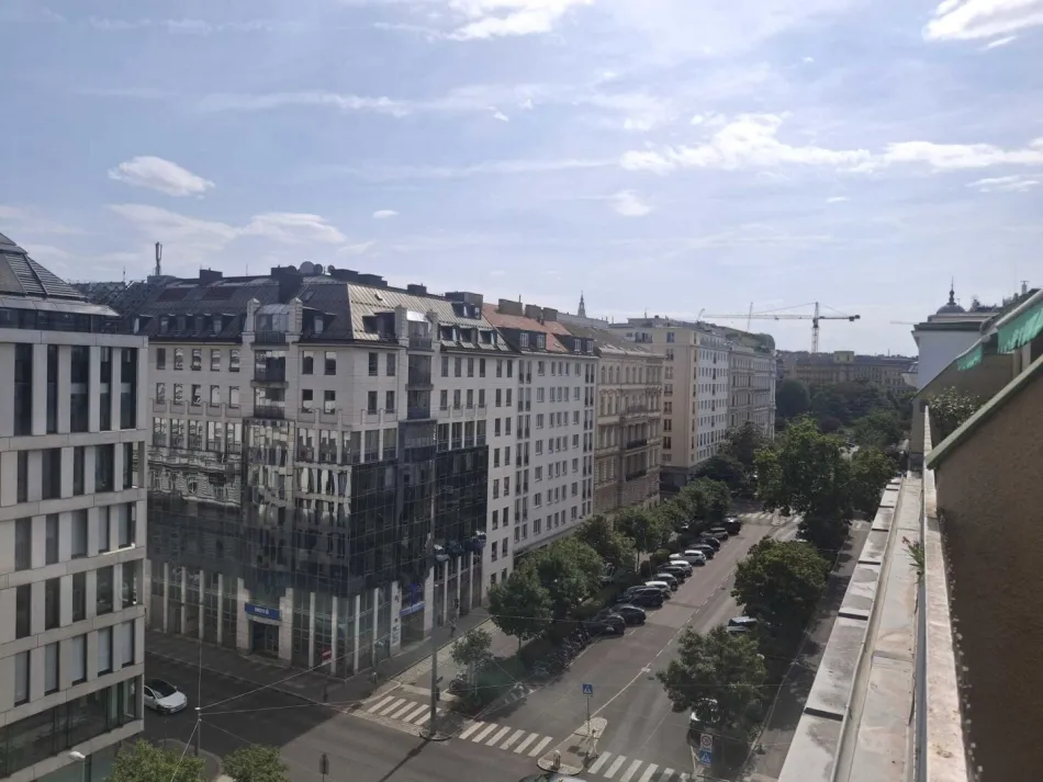 Wohnen mit Weitblick - Nette Dachgeschosswohnung mit Terrasse - Bild