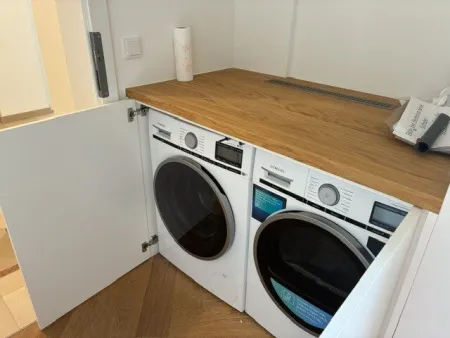 ERSTBEZUG-DACHGESCHOSS-MAISONETTE-WOHNUNG 1030 Wien