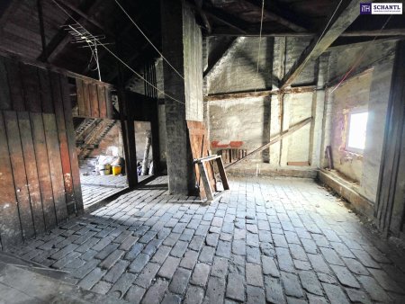 Über den Dächern von Hernals - Ihr Projekt mit Weitblick! Rohdachboden mit Potential! Bereits traumhaft saniertes Bestandsgebäude + Beste Infrastruktur und Anbindung!