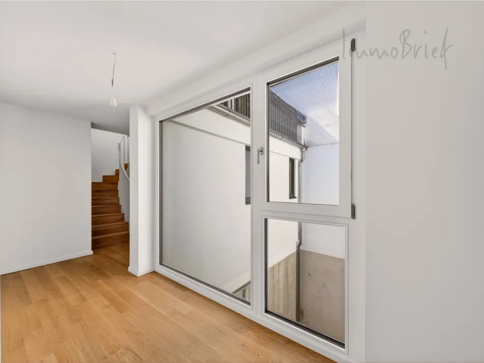 Provisionsfreie, traumhafte Dachgeschosswohnung mit umfangreicher Ausstattung - Nähe Kutschkermarkt - Titelbild