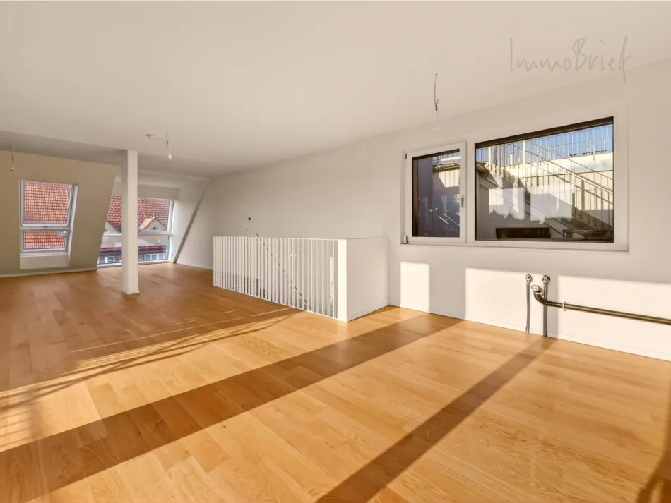 Provisionsfrei: Großzügige Neubau-Dachgeschoss-Wohnung - Bild