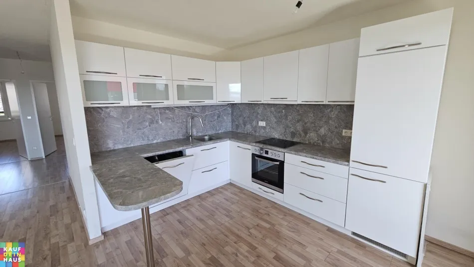 AKTION - 2 MONATE MIETFREI! 4 ZIMMERWOHNUNG MIT GROSSER LOGGIA! - Titelbild