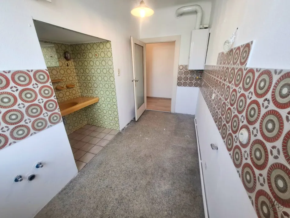 ruhig gelegene 1,5 Zimmer Wohnung nähe Westbahnhof zu VERKAUFEN - Bild