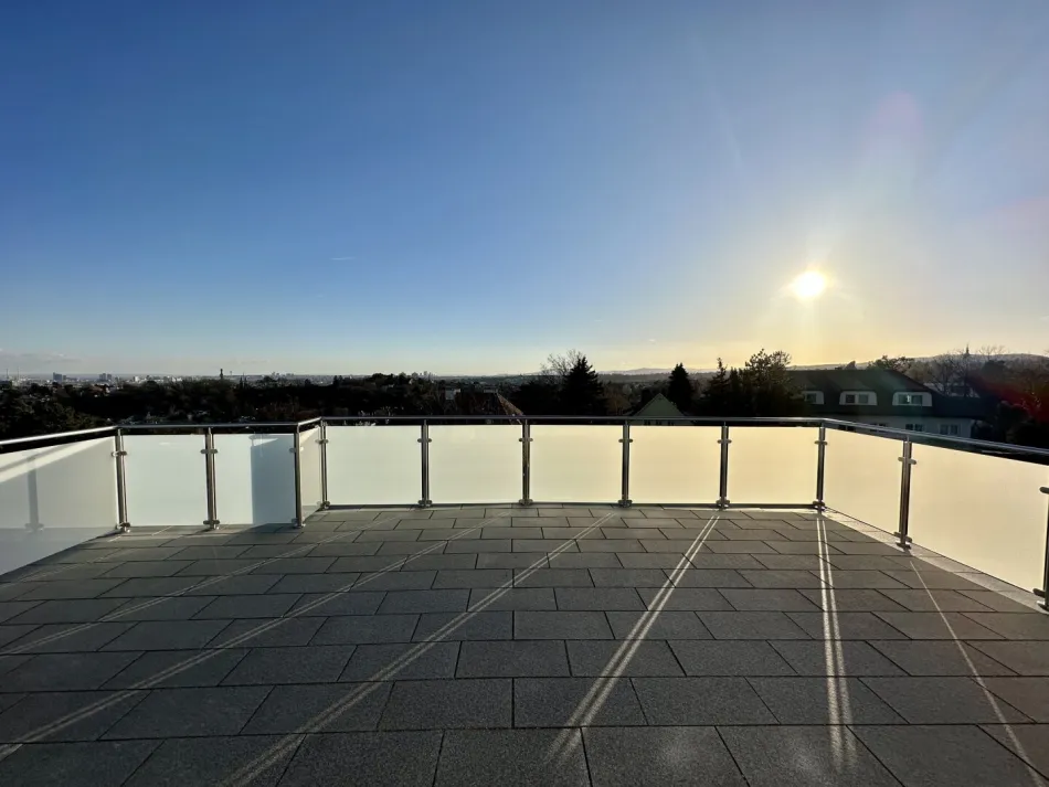 Luxus-Wohnung / 2 Terrassen / Schreiberweg / Blick über Wien / Grinzinger TOP LAGE! - Titelbild