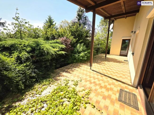 Ein Haus wie ein Sonntag - Sonnig, ruhig und voller Möglichkeiten! Tolle Ruhelage mit Süd-West Ausrichtung + 6 Zimmer + Großer Keller + Terrasse + Garage! - Bild