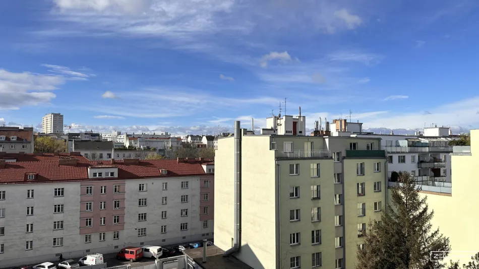Lichtdurchflutete Dachgeschosswohnung mit Balkon | ZELLMANN IMMOBILIEN - Titelbild