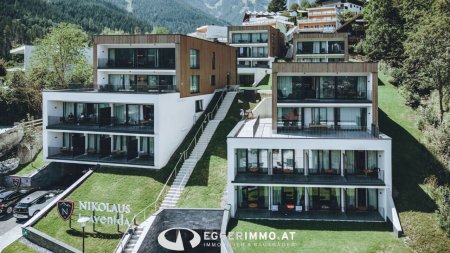 5700 Zell am See: Investment mit Selbstnutzung; 3 Zimmer Apartment 79m² mit 45m² Terrasse, Seeblick, unverbaubarer Weitblick, neuwertig !!