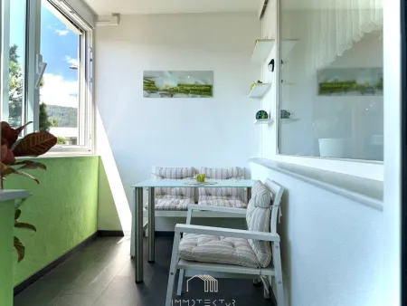 TRAUMHAFTER WEITBLICK: 3‑Zimmer‑Wohnung mit Loggia & TG in Eggenberg