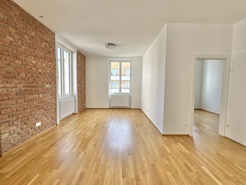 PROVISIONSFREIE 2 ZIMMER IN GENERALSANIERTEM GRÜNDERZEITHAUS - Bild