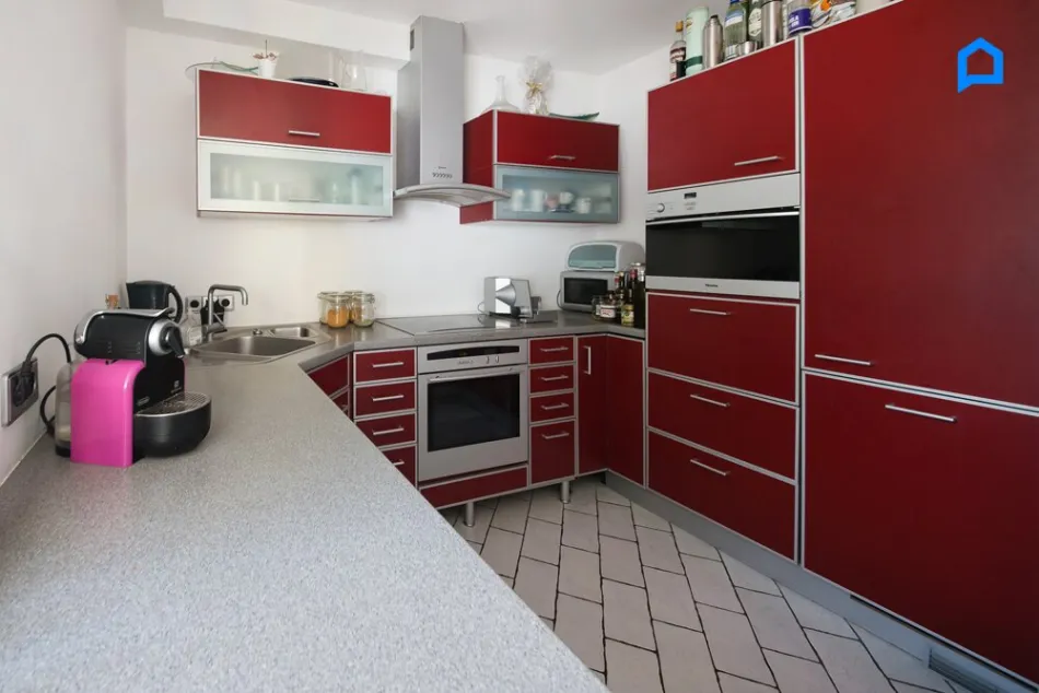 Gepflegtes Reihenhaus in Grünlage 5 Zimmer mit Pkw Stellplatz und kleinem Garten - Bild