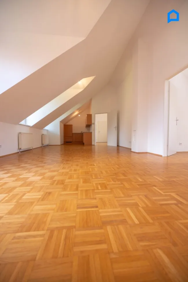Nahe Oberlaa wohnen – helle 3-Zimmer-Wohnung mit riesigem Wohnbereich 36 m² Wohnküche und 7,8 m² Balkon + grüner Innenhof, 1. OG, Dachgeschoss - Titelbild