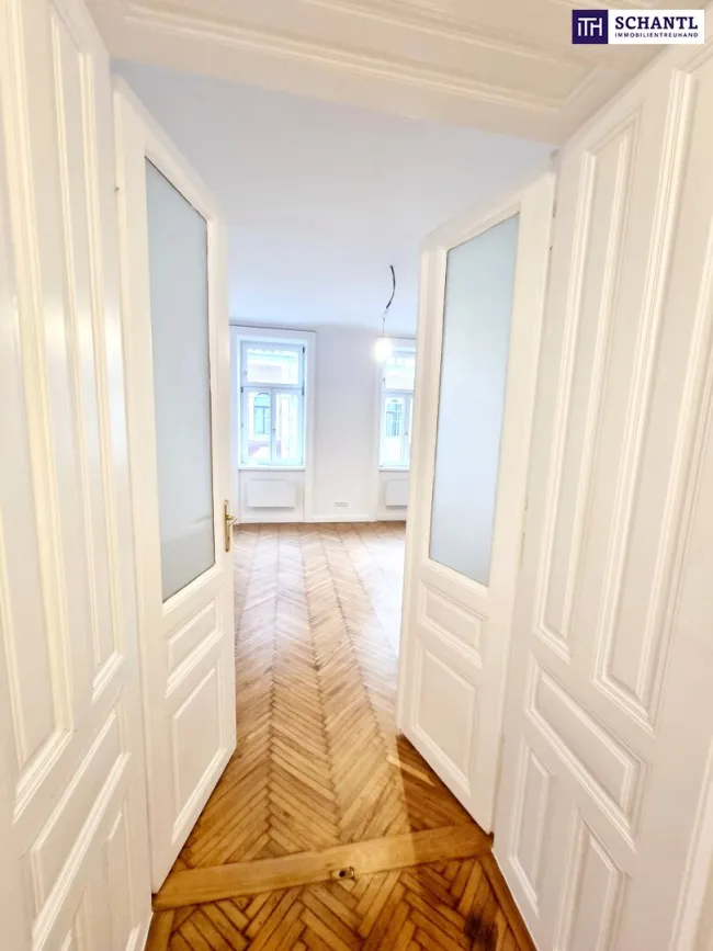 SOMMER Aktion: Nur 50% Provision! Ein Zuhause, das Geschichten erzählt - Altbaujuwel in ruhiger Lage! Traumhaft saniertes Altbauhaus + Ruhige Seitengasse + Super beliebtes Grätzl! Viel Grün + Viel Charme! Jetzt zugreifen! - Bild