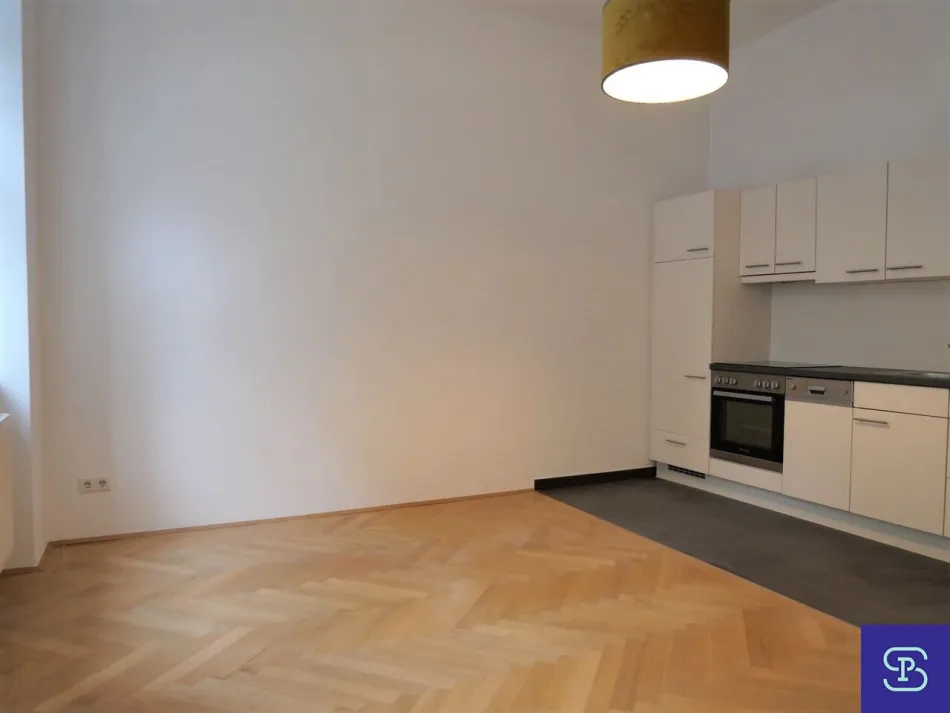 Provisionsfrei: Unbefristeter 34m² Altbau mit Einbauküche im Erdgeschoß - 1070 Wien - Bild