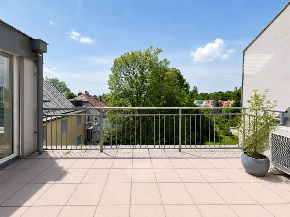 ***3-Zimmer-DG-Neubauwohnung mit Terrasse & Stellplatz nahe Schloss Hetzendorf*** - Bild