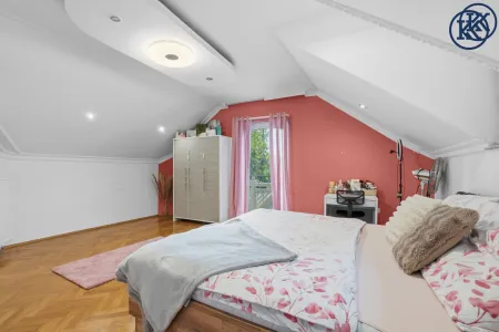 Schlafzimmer 5