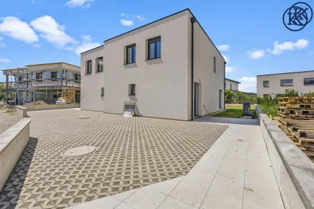 Autoabstellplatz