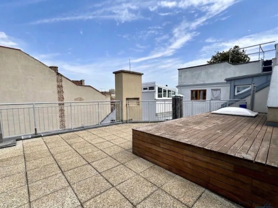 Exklusive Maisonette mit Dachterrasse | lichtdurchflutet | begehbare Garderobe | Homeoffice | Stellplätze - Bild