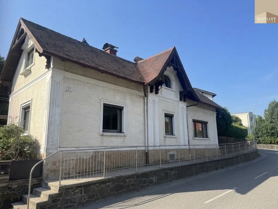 Jahrhundertwende Haus mit viel Potential in Hernstein - Bild