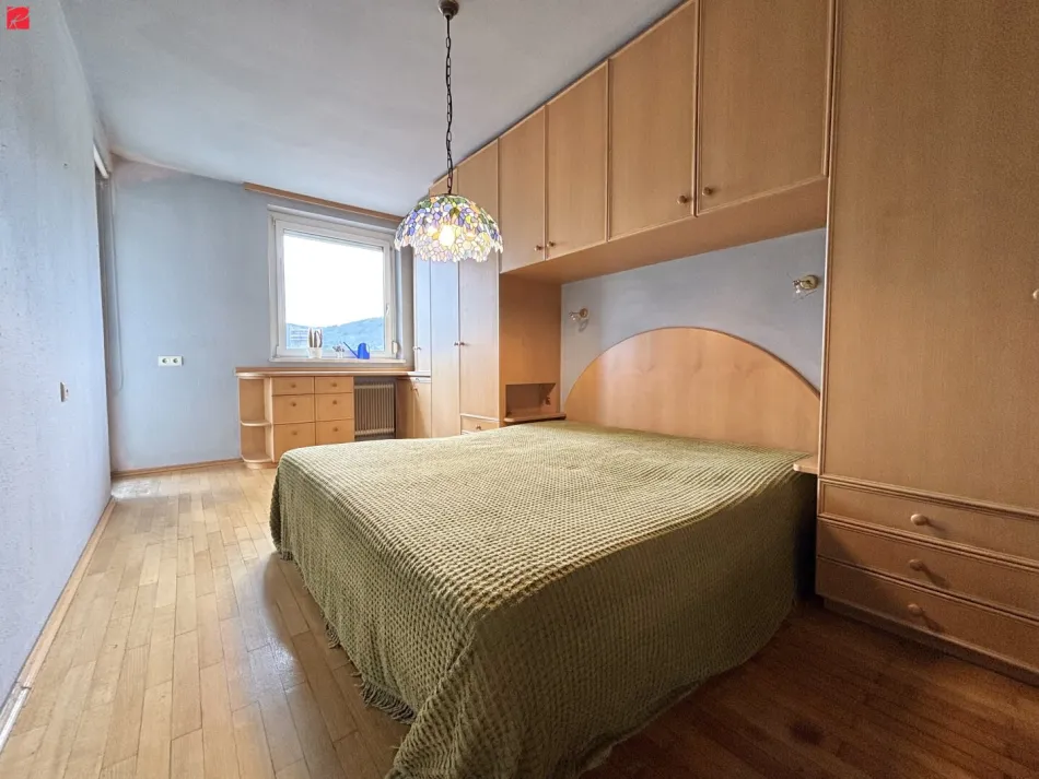 Schlafzimmer mit Morgensonne