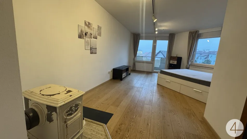 Single oder Pärchenwohnung möbliert mit Garagenplatz - Titelbild