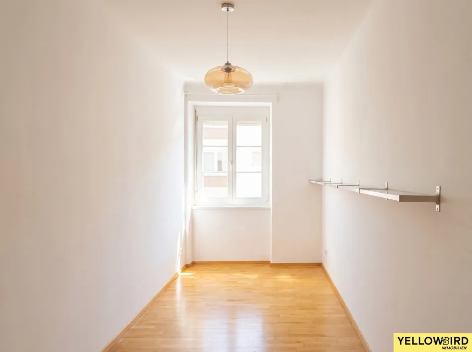 Helle 4-Zimmer-Wohnung I Nähe Naschmarkt I U-Bahn Kettenbrückengasse - Bild