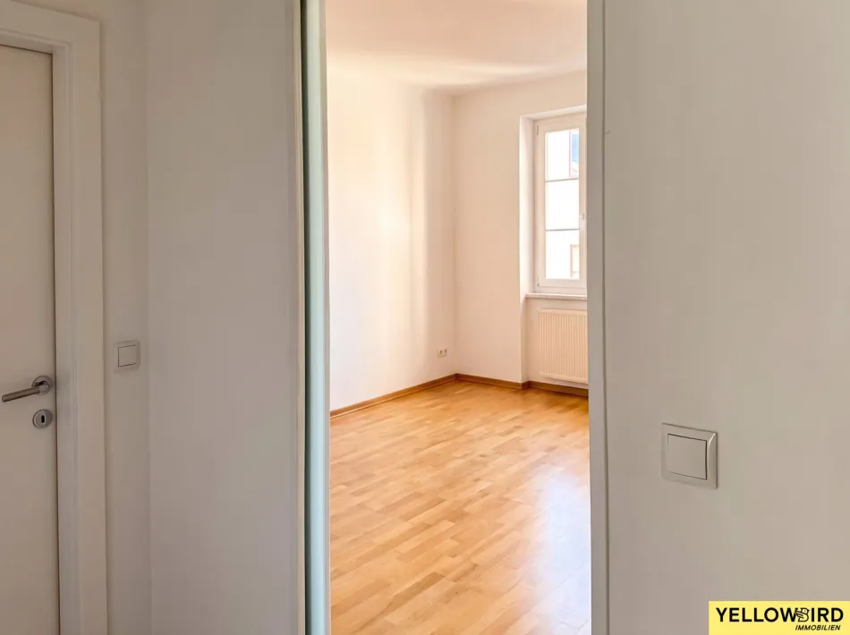 Helle 4-Zimmer-Wohnung I Nähe Naschmarkt I U-Bahn Kettenbrückengasse - Bild