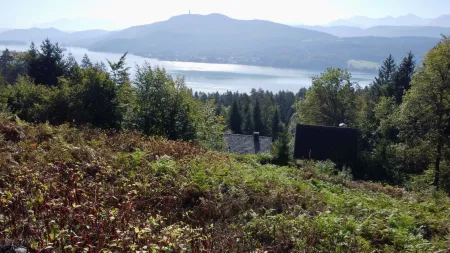 Luftbild vom Techelsberg, Wörthersee und dem Grundstück