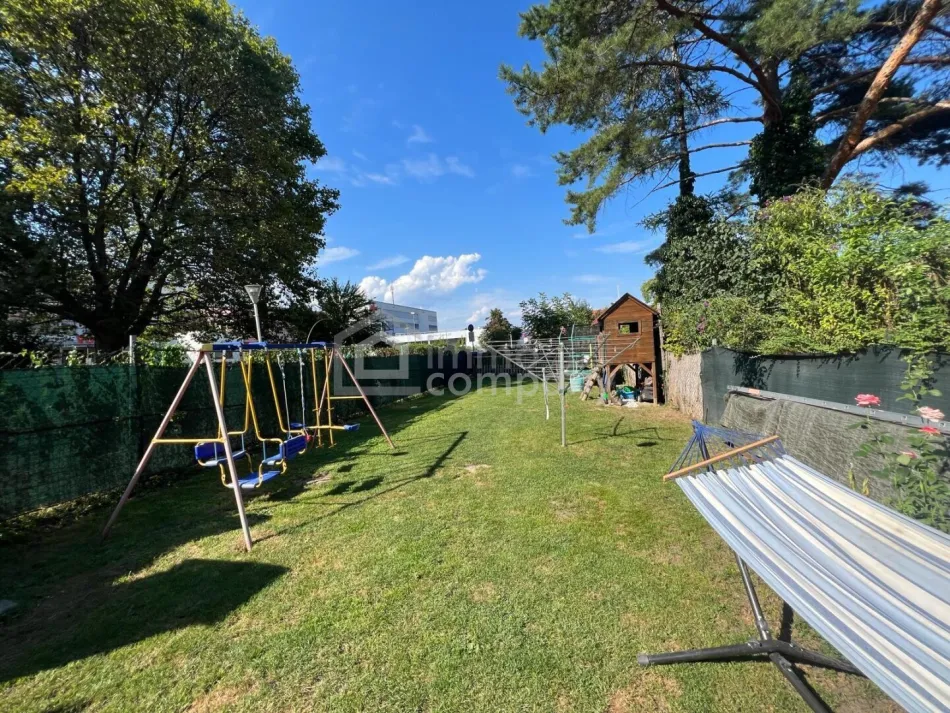 ZENTRAL. VIELSEITIG. MIT POTENZIAL - Mehrfamilienhaus mit Gestaltungsfreiheit - Titelbild