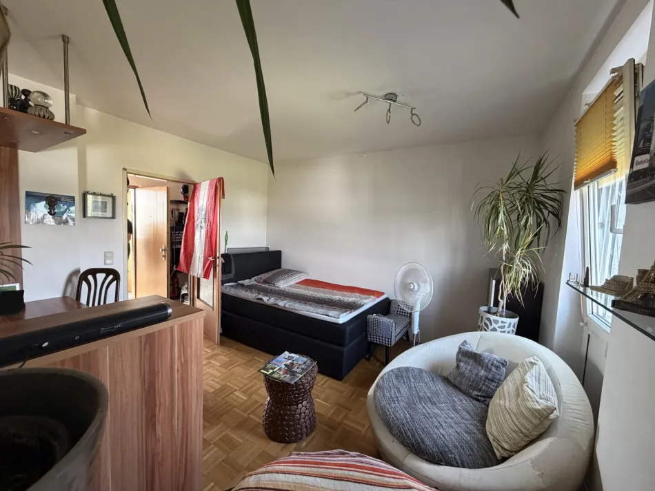 Moderne 1-Zimmer-Wohnung mit Tiefgaragenabstellplatz - Titelbild
