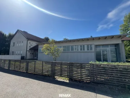 Ehemaliges Ärztehaus in der Gemeinde Aschach