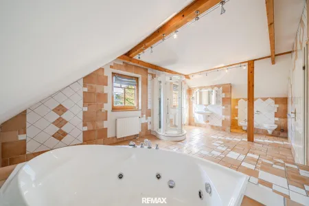 Badezimmer 2